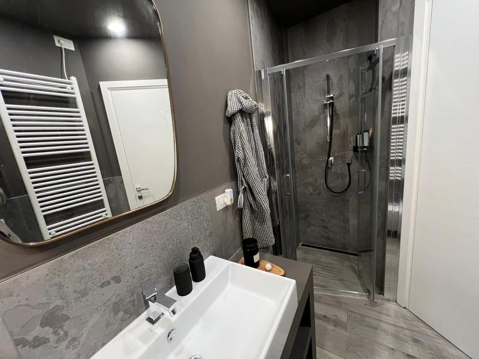 La Bollicina Boutique Apartment And Spa Verbania Luaran gambar